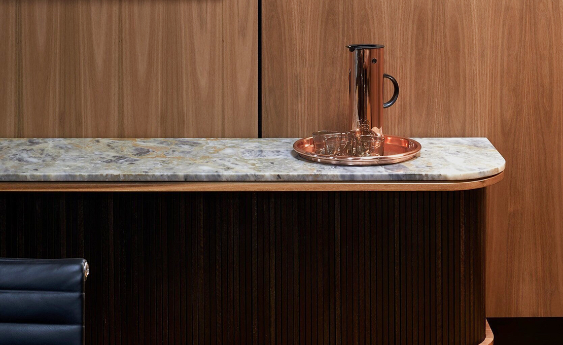 MAN_C_MelbAirport_Gallery